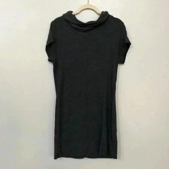 Kenneth Cole New York Tops - Kenneth Cole Women’s Dark Gray M Short-sleeve Lightweight Turtleneck Tunic